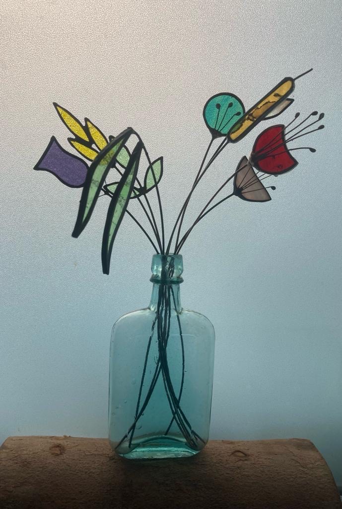 stained-glass-flower-stakes-bouquet-bottle-wide