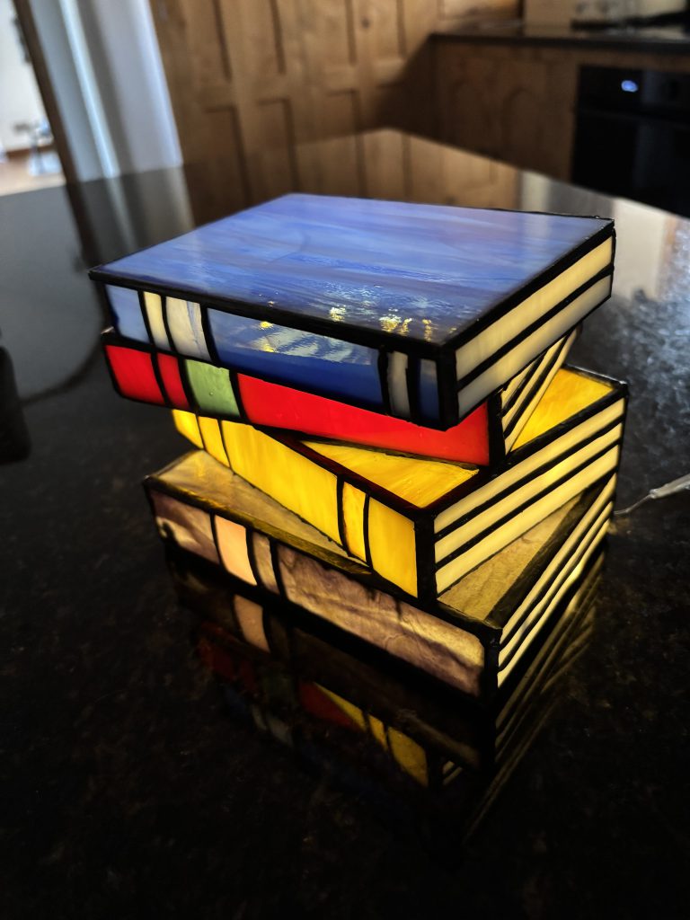 Stained glass stacked books lamp