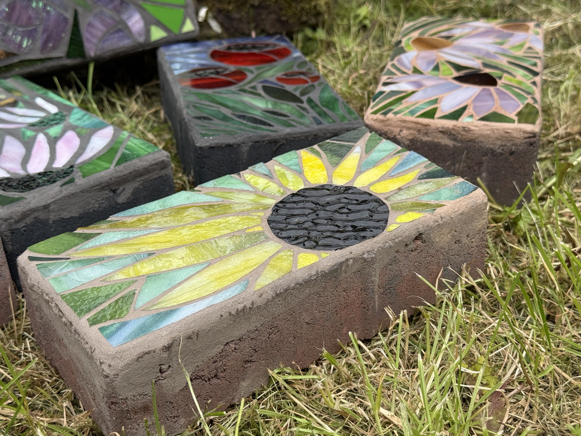 student-stained-glass-panel-outdoor-display-32