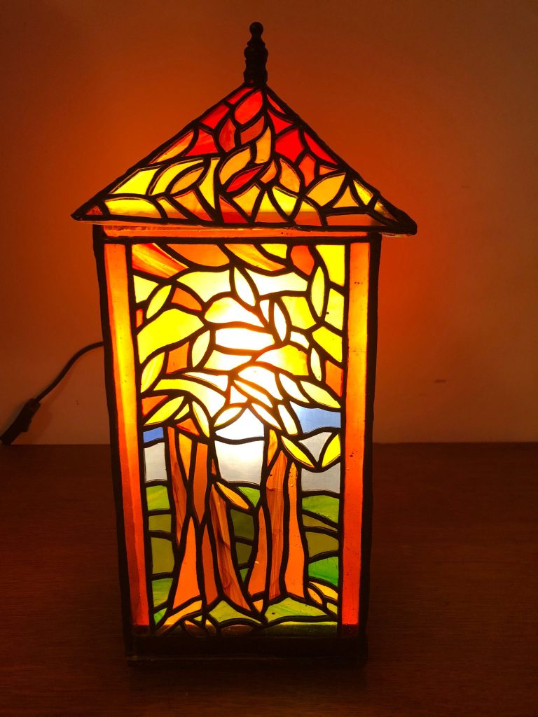 Tiffany lamp tree amber