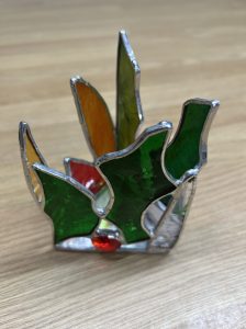 Student stained glass tea light in autumn green